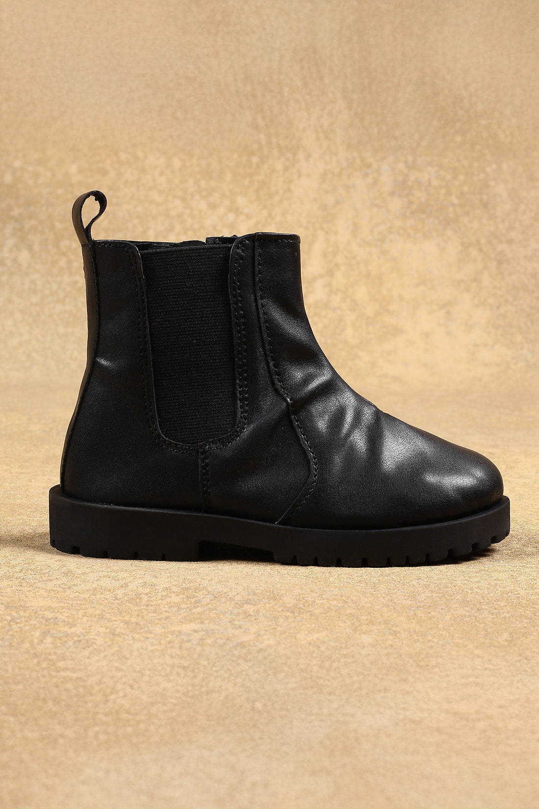 One Friday Boys Black Solid Boots