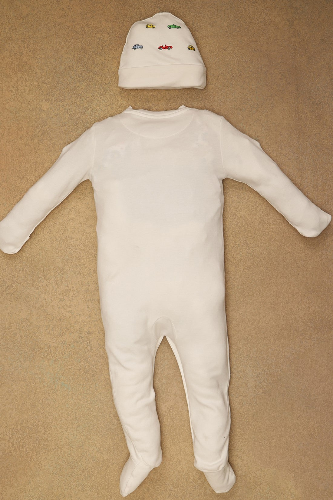 One Friday Baby Boys White Solid BodySuit With Cap